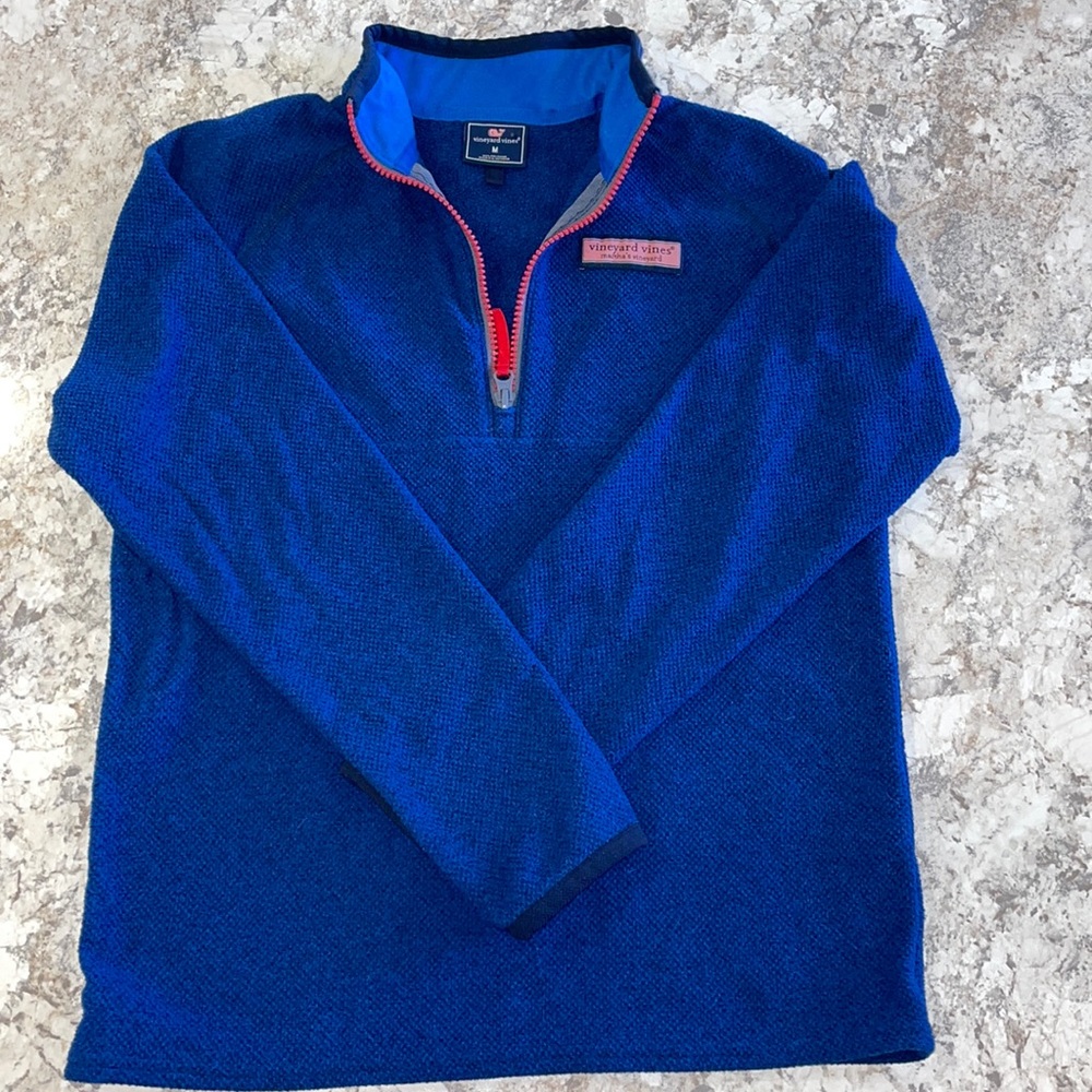 Vineyard Vines Light pull over
